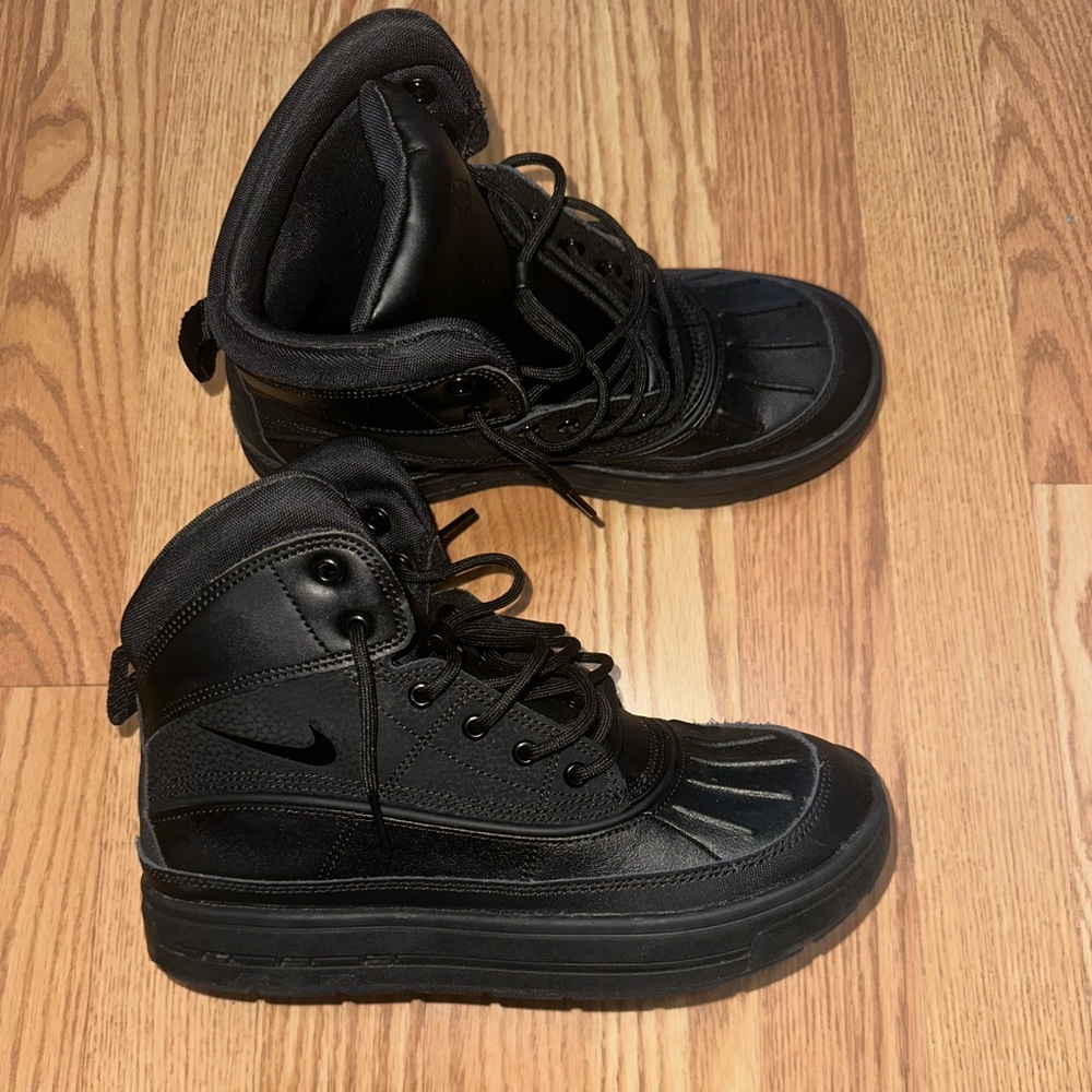 KIDS NIKE Woodside 2 Boots